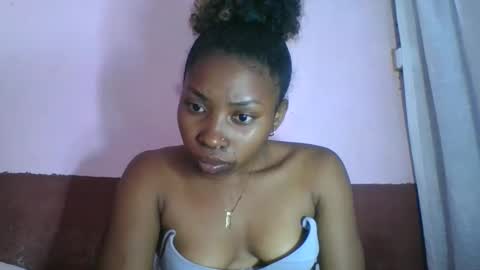 asmiraa online show from 28, 11, 2025