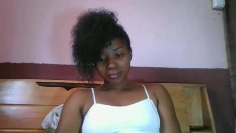 asmiraa online show from 13, 2, 2026