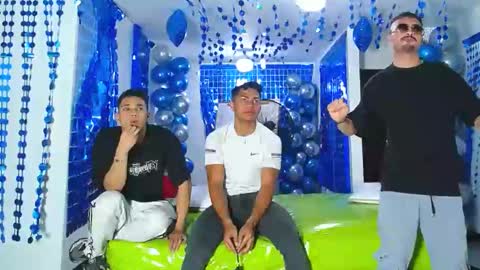 THOMAS AND DAMIAND online show from 21, 1, 2025