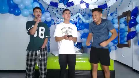 THOMAS AND DAMIAND online show from 12, 3, 2025