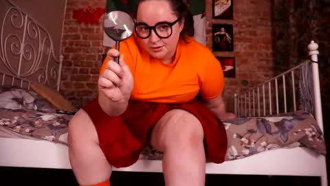 Snapshot of assgives chatting on 30, 10, 2025 Eva online show from 30, 10, 2025