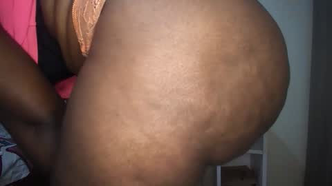 shee online show from 6, 5, 2026