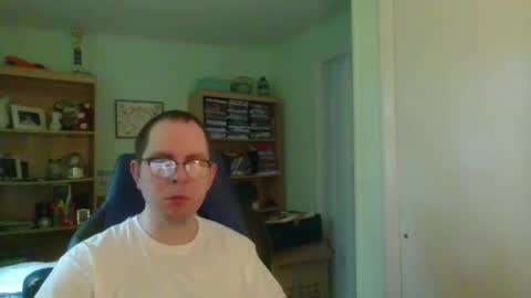 Andrew or Smiley Read the message in bold above the bio design for info on the situation. online show from 25, 9, 2025