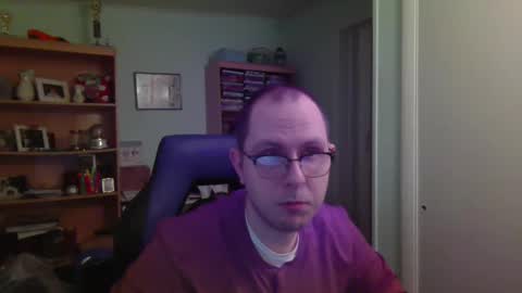 Andrew or Smiley Read the message in bold above the bio design for info on the situation. online show from 27, 10, 2025