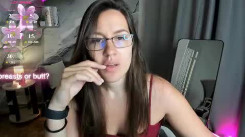 Snapshot of asti_bubbles chatting on 30, 6, 2026 Asti online show from 30, 6, 2026