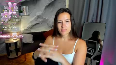 Snapshot of asti_bubbles chatting on 18, 7, 2026 Asti online show from 18, 7, 2026