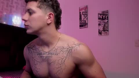 Snapshot of astonhills chatting on 29, 9, 2025 astonhills online show from 29, 9, 2025