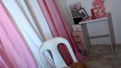 Anna online show from 12, 7, 2026