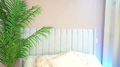 Snapshot of astrea_1 chatting on 23, 2, 2025 Astrea online show from 23, 2, 2025