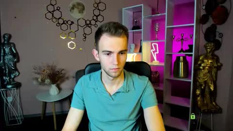 astren online show from 20, 12, 2025