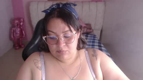 astrid1_s online show from 2, 5, 2026