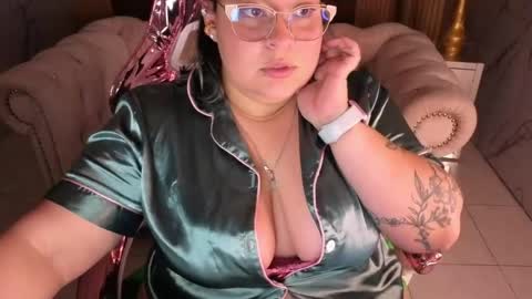 astrid1_s online show from 6, 5, 2026
