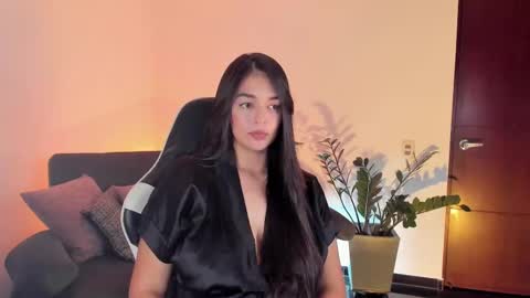 atena676 online show from 18, 2, 2025