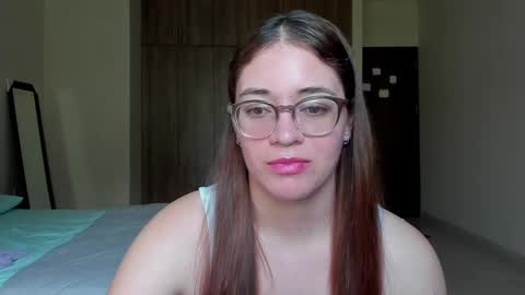 atenas online show from 31, 1, 2025