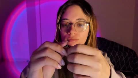 atenas online show from 12, 11, 2025