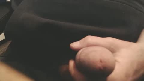 Snapshot of ateuout chatting on 4, 3, 2026 ateuout online show from 4, 3, 2026