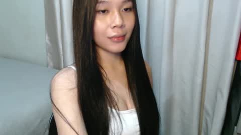 Snapshot of atheena_charm chatting on 13, 1, 2025 Athena online show from 13, 1, 2025