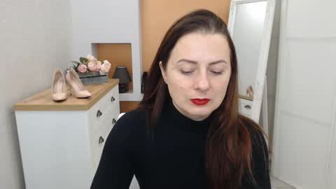 Athena Panther online show from 13, 12, 2024