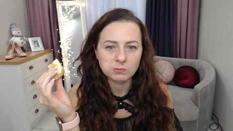 Athena Panther online show from 26, 12, 2024