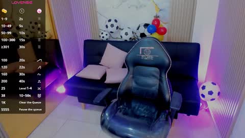 Atenea online show from 4, 7, 2026