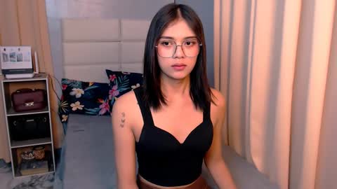 Snapshot of athenaheart chatting on 17, 2, 2025 Ady online show from 17, 2, 2025