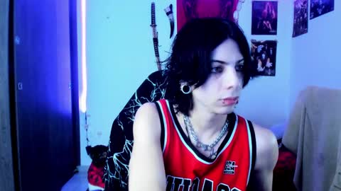 athenauwu online show from 19, 2, 2025