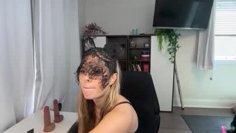 athleticsoles online show from 14, 4, 2026