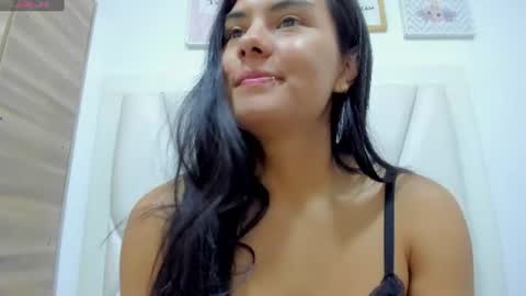 Atilana Diaz online show from 6, 8, 2026