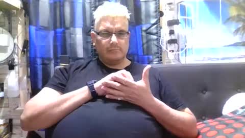 Snapshot of atr2424 chatting on 30, 12, 2024 A online show from 30, 12, 2024