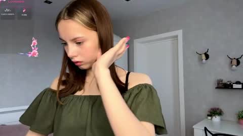 Jolyn online show from 29, 4, 2026