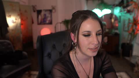 Audrey online show from 10, 12, 2024