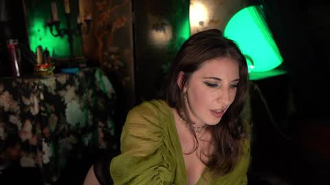 Audrey online show from 26, 10, 2025