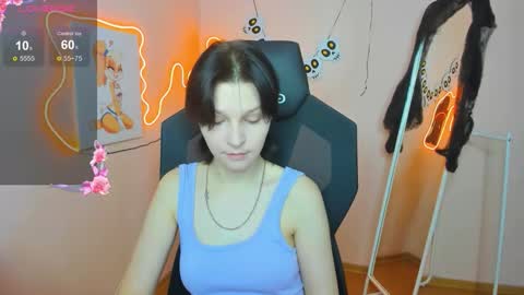 Snapshot of audreyykim chatting on 5, 11, 2025 Audrey online show from 5, 11, 2025