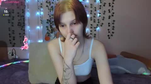 Snapshot of audreyykim chatting on 22, 11, 2025 Audrey online show from 22, 11, 2025