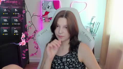 Snapshot of audreyykim chatting on 22, 6, 2026 Audrey online show from 22, 6, 2026