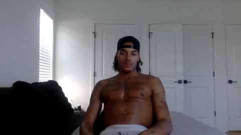 augiexrated online show from 11, 4, 2026
