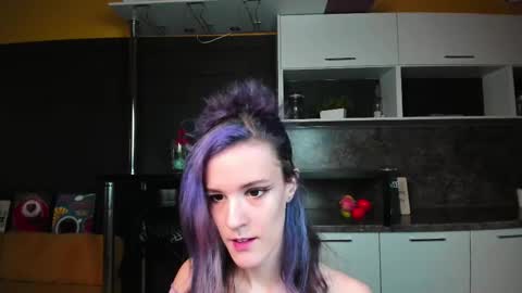 Snapshot of auralana chatting on 29, 11, 2025 Lana online show from 29, 11, 2025