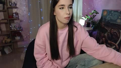 Snapshot of aurora_aksness chatting on 5, 12, 2024 Aurora online show from 5, 12, 2024