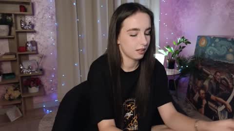 Snapshot of aurora_aksness chatting on 13, 12, 2024 Aurora online show from 13, 12, 2024