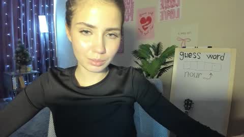 aurora_glow_211 online show from 11, 3, 2026