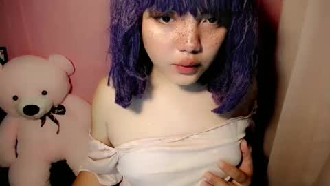 cute online show from 3, 12, 2025
