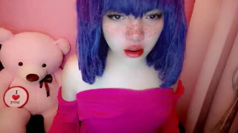 cute online show from 8, 4, 2026