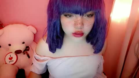 cute online show from 15, 4, 2026