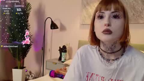 Snapshot of aurora_radiance chatting on 9, 1, 2026 Serena online show from 9, 1, 2026