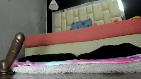 auroraa_miller online show from 29, 1, 2025