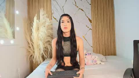 Aurora Ricci online show from 5, 3, 2026