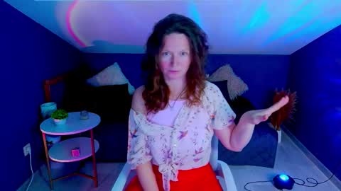 Snapshot of auroraborealis__ chatting on 30, 9, 2025 auroraborealis__ online show from 30, 9, 2025