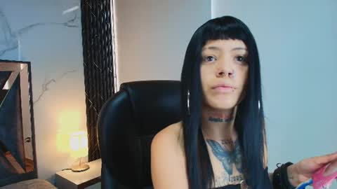 Aurora Diaz online show from 3, 8, 2026