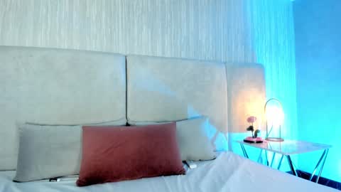 ...  ... online show from 8, 1, 2025