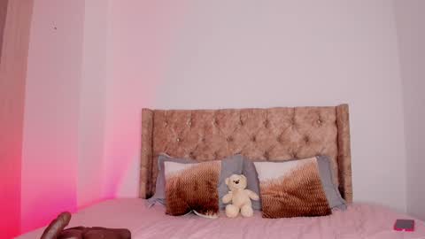 ...  ... online show from 1, 10, 2025